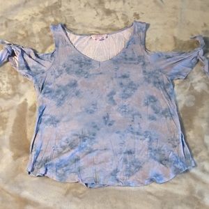 5/$15 Cloud Chaser Tie Dye Shirt!